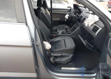 2021 Volkswagen Atlas Cross Sport 2.0T Se W/Technology z USA, uszkodzony, nr VIN 1V2KC2CA4MC239473